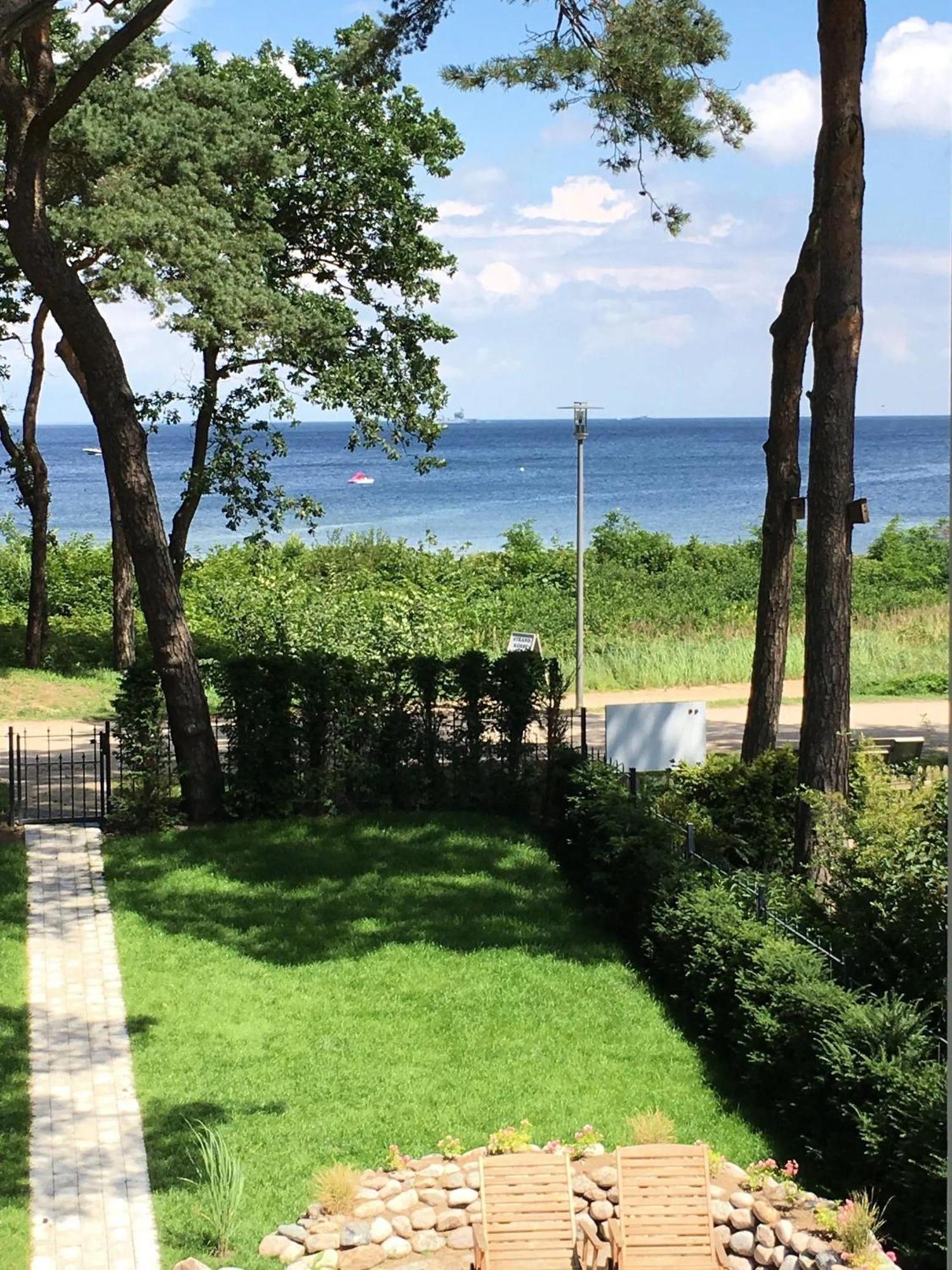 Ferienhaus-Strandallee95-Direkt-Am-Strand Timmendorfer Strand Buitenkant foto
